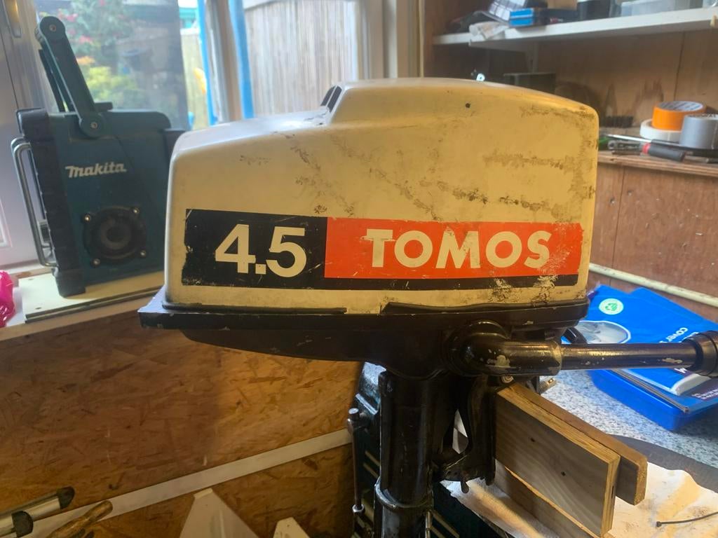 Tomos 4.5 pk buitenboordmotor - Loopt met startbenzine, Ophalen of Verzenden, Gebruikt