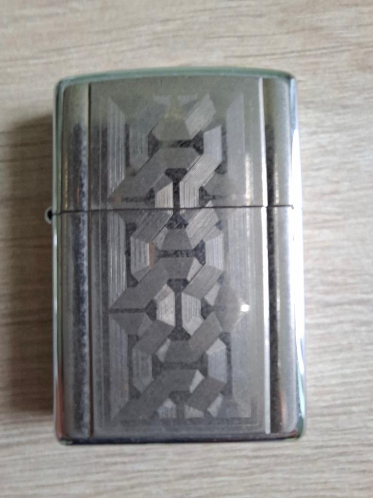 Zippo K XV gegraveerde zilverkleurige aansteker, Ophalen, Gebruikt, Aansteker