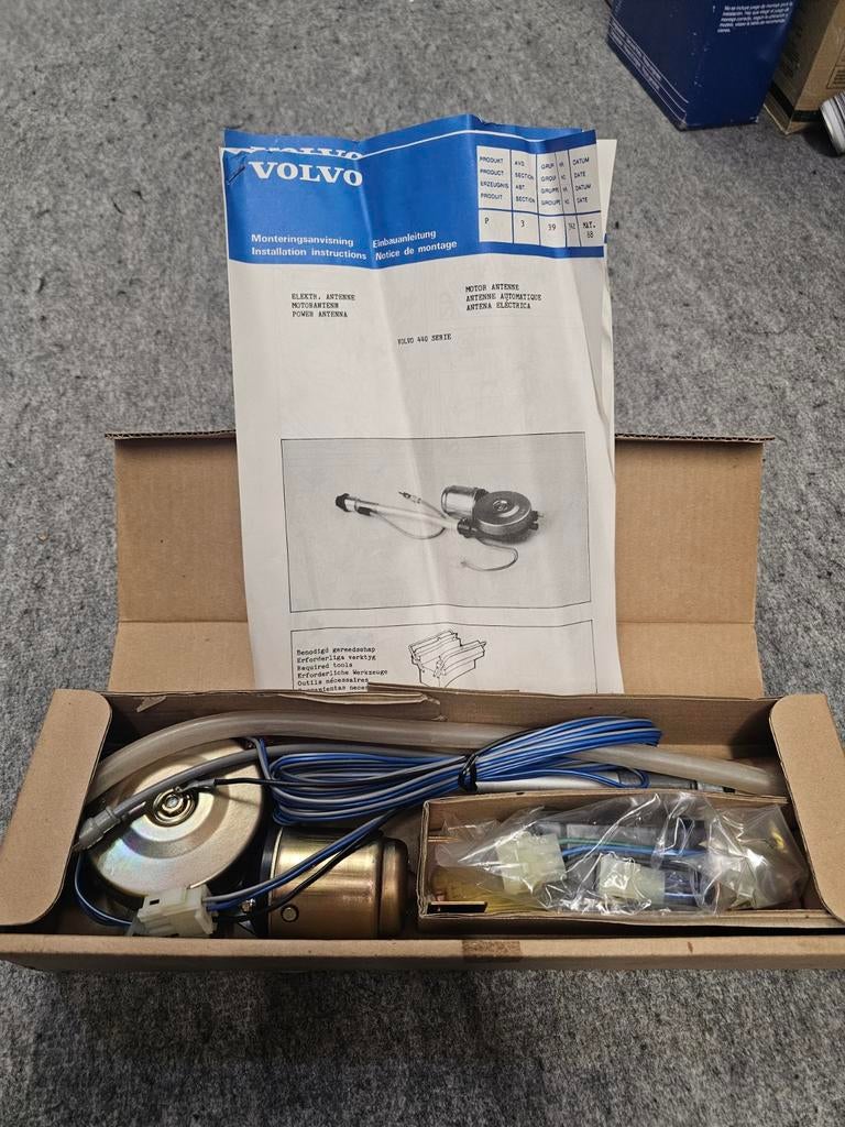 NOS Volvo 440/460 elektrische antenne, Ophalen