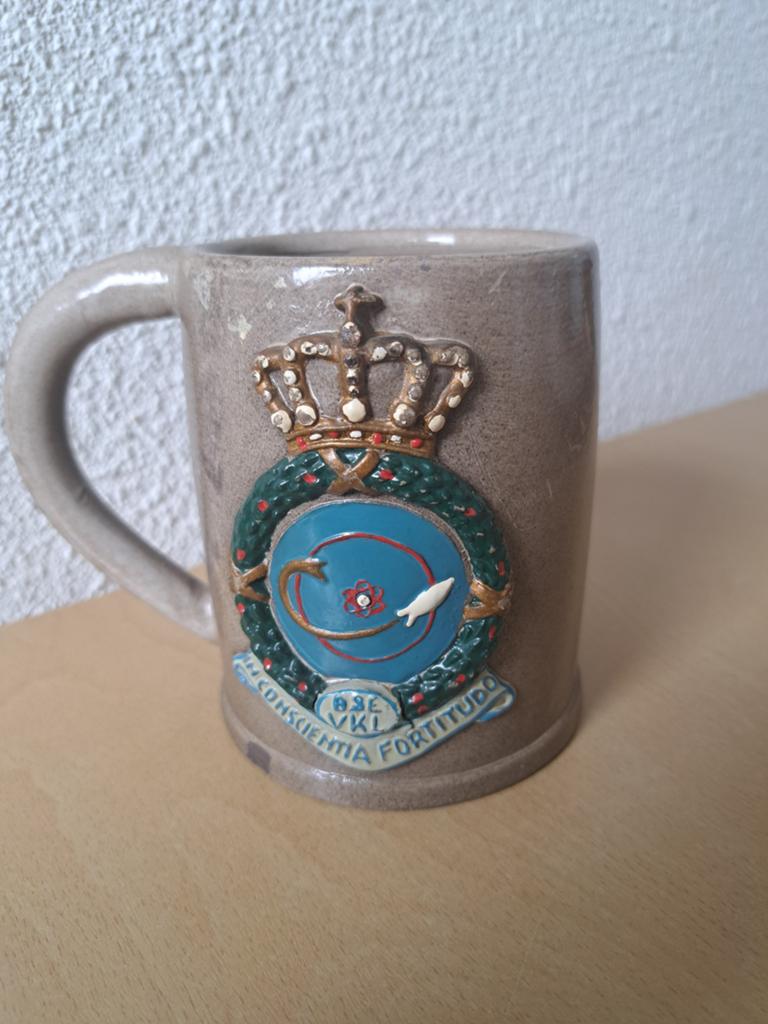 Mok luchtmacht Volkel B & E Squadron, Ophalen of Verzenden, Zo goed als nieuw, Overige typen