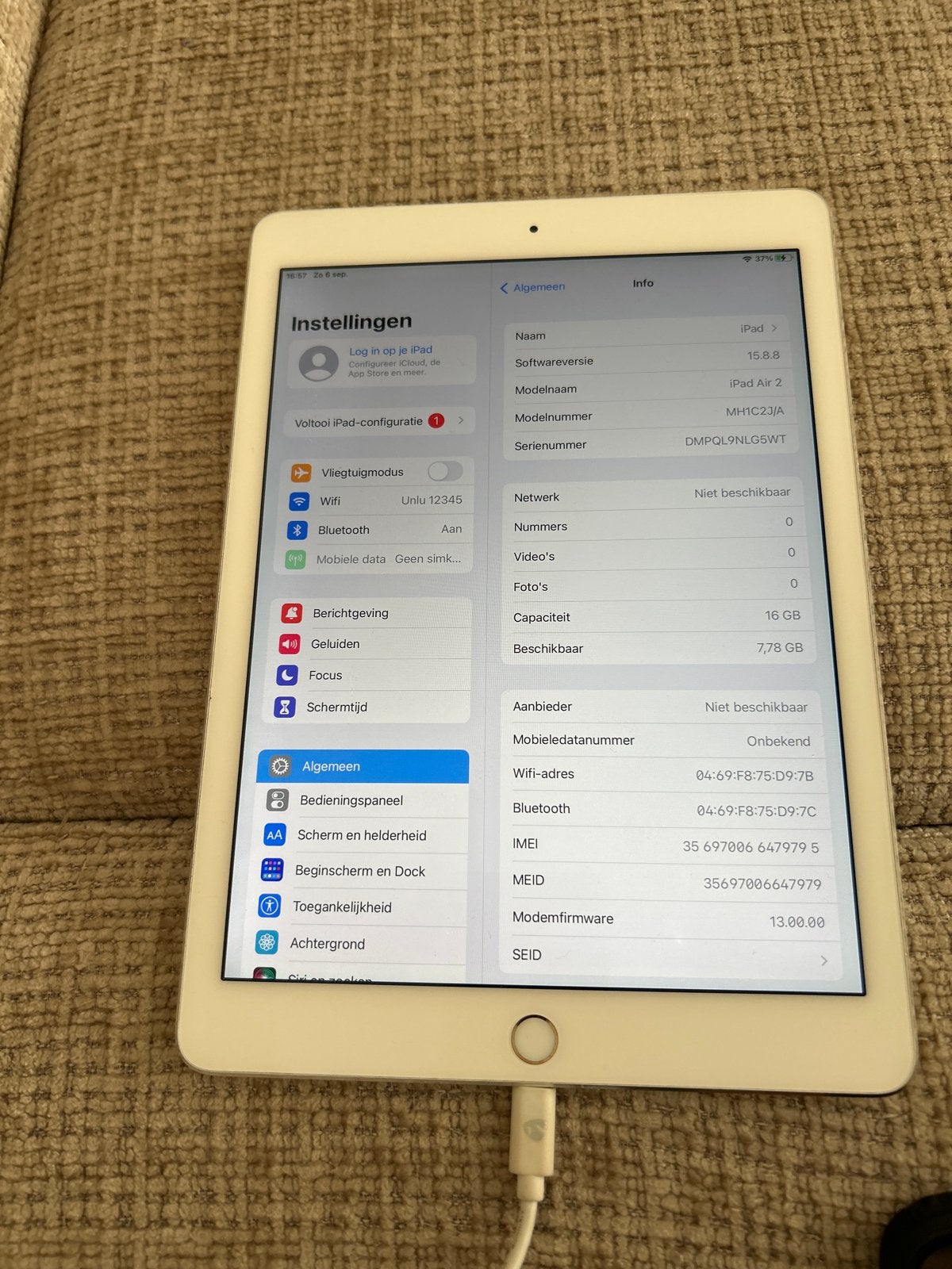 Apple iPad Air 2 16GB Wi-Fi Goud, 10 inch, Gebruikt, Apple iPad Air, Ophalen of Verzenden