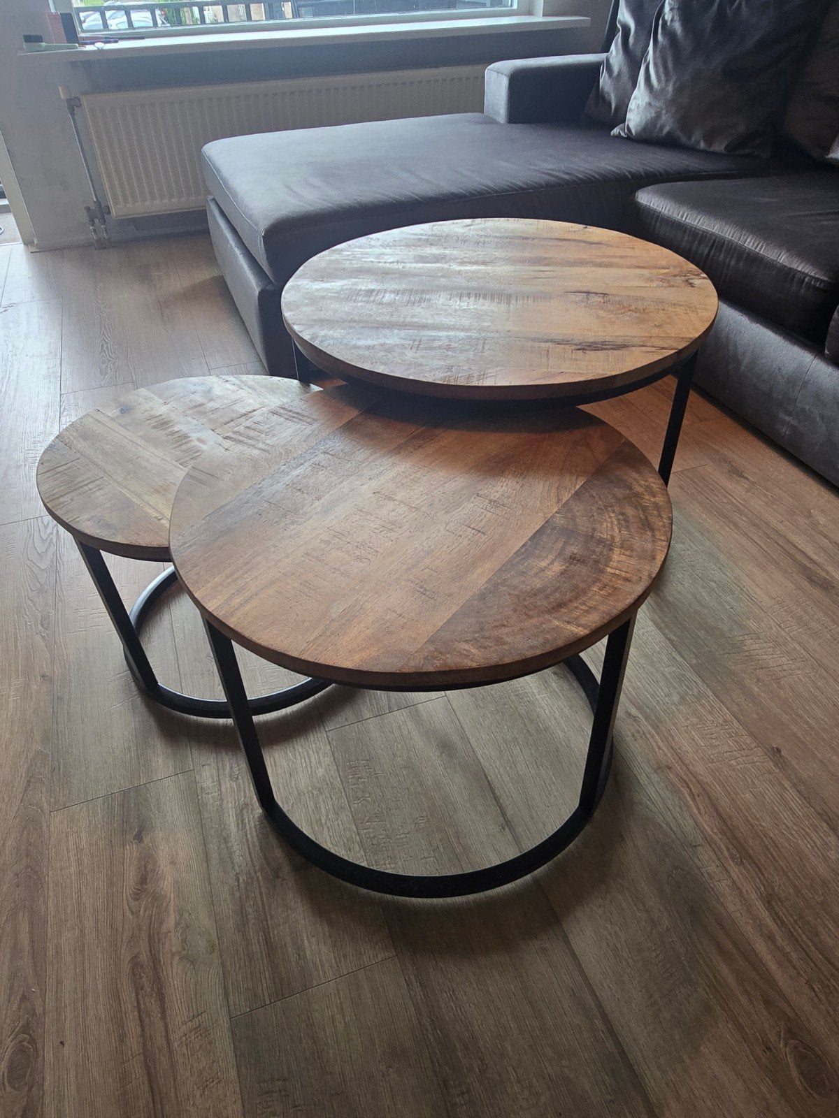 3-delige set salontafels - massief mangohout & zwart metaal, Huis en Inrichting, 50 tot 100 cm, Rond, 50 tot 100 cm, Zo goed als nieuw