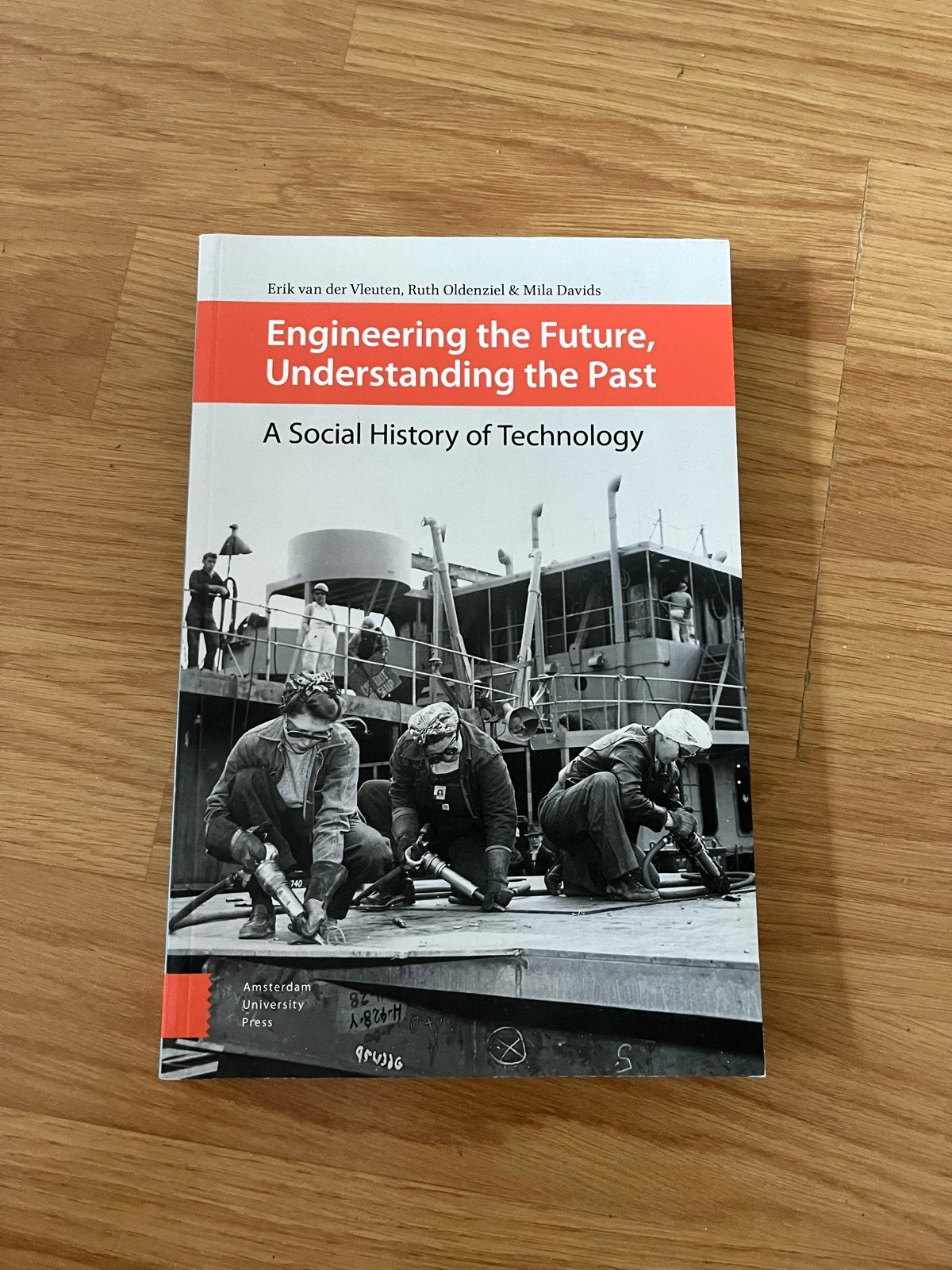 Engineering the Future, Understanding the Past, Ophalen of Verzenden, Gamma, Zo goed als nieuw, WO