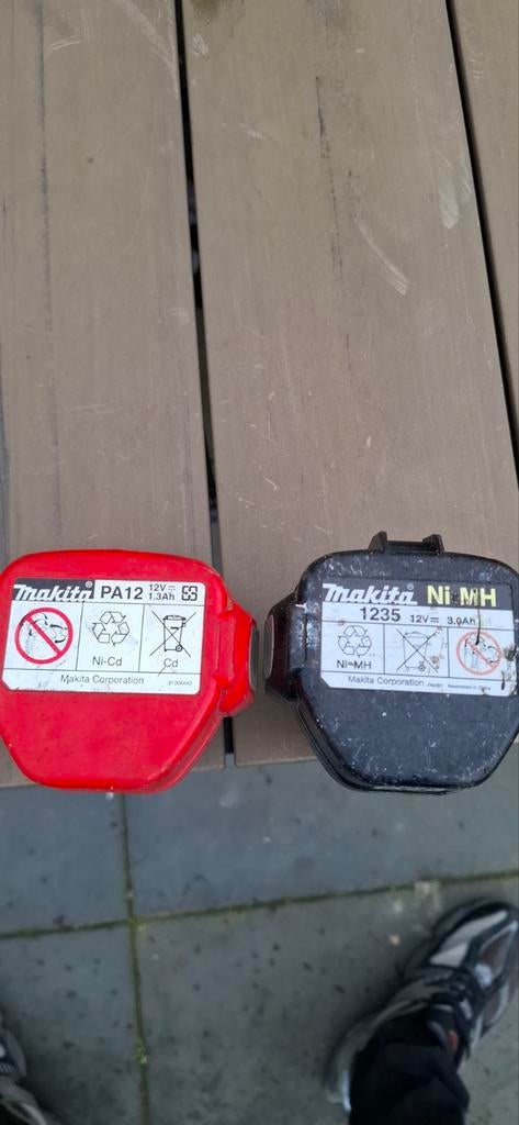Makita Accu's 12V - PA12 Ni-Cd 1.3Ah en 1235 Ni-MH 3.0Ah, Ophalen of Verzenden