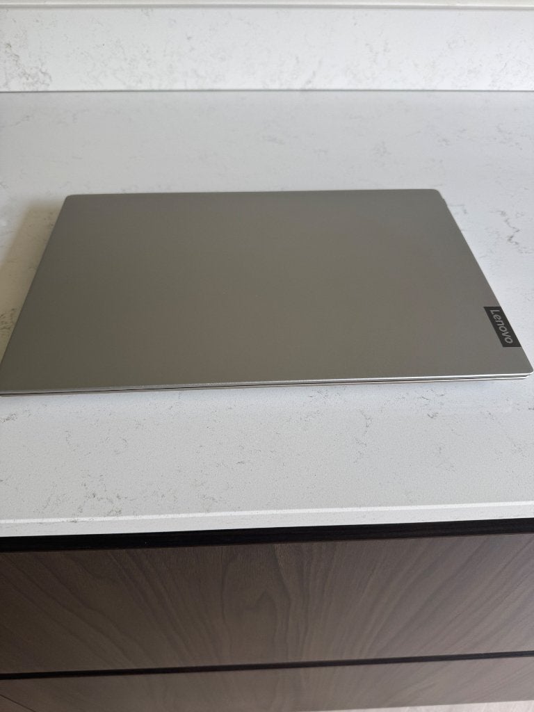 Lenovo laptop, 256 GB, 2 tot 3 Ghz, 15 inch, 8 GB