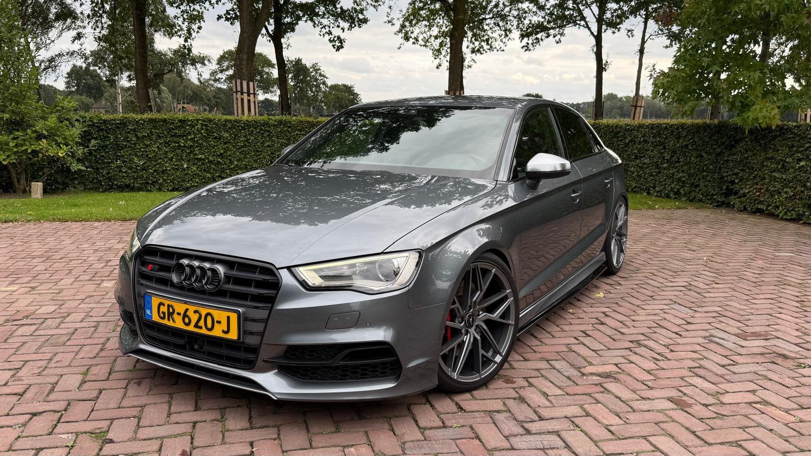 Audi S3 2.0 Tfsi 221KW 4-D Quattro S-tro 2014 Grijs, Auto's, Automaat, S3, Zwart, 4 cilinders
