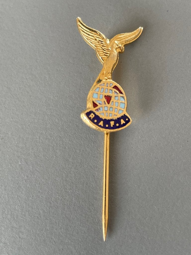 Speld Royal Air Forces Association, Verzamelen, Speldjes, Pins en Buttons, Ophalen, Zo goed als nieuw, Overige onderwerpen, Speldje of Pin