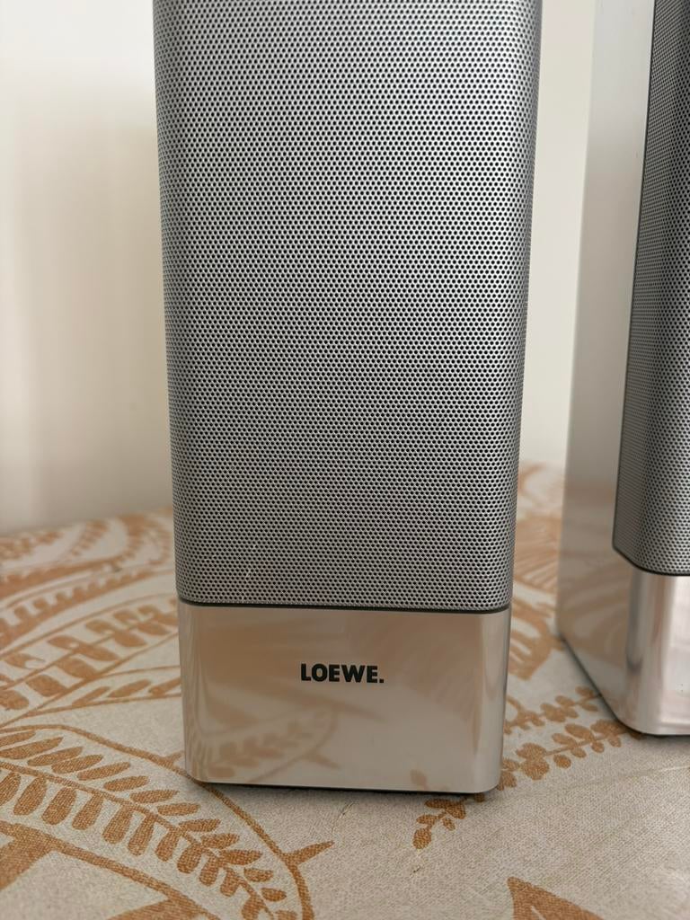 Loewe individual sound satellite speakers, Overige merken, Gebruikt, Ophalen of Verzenden, 60 tot 120 watt