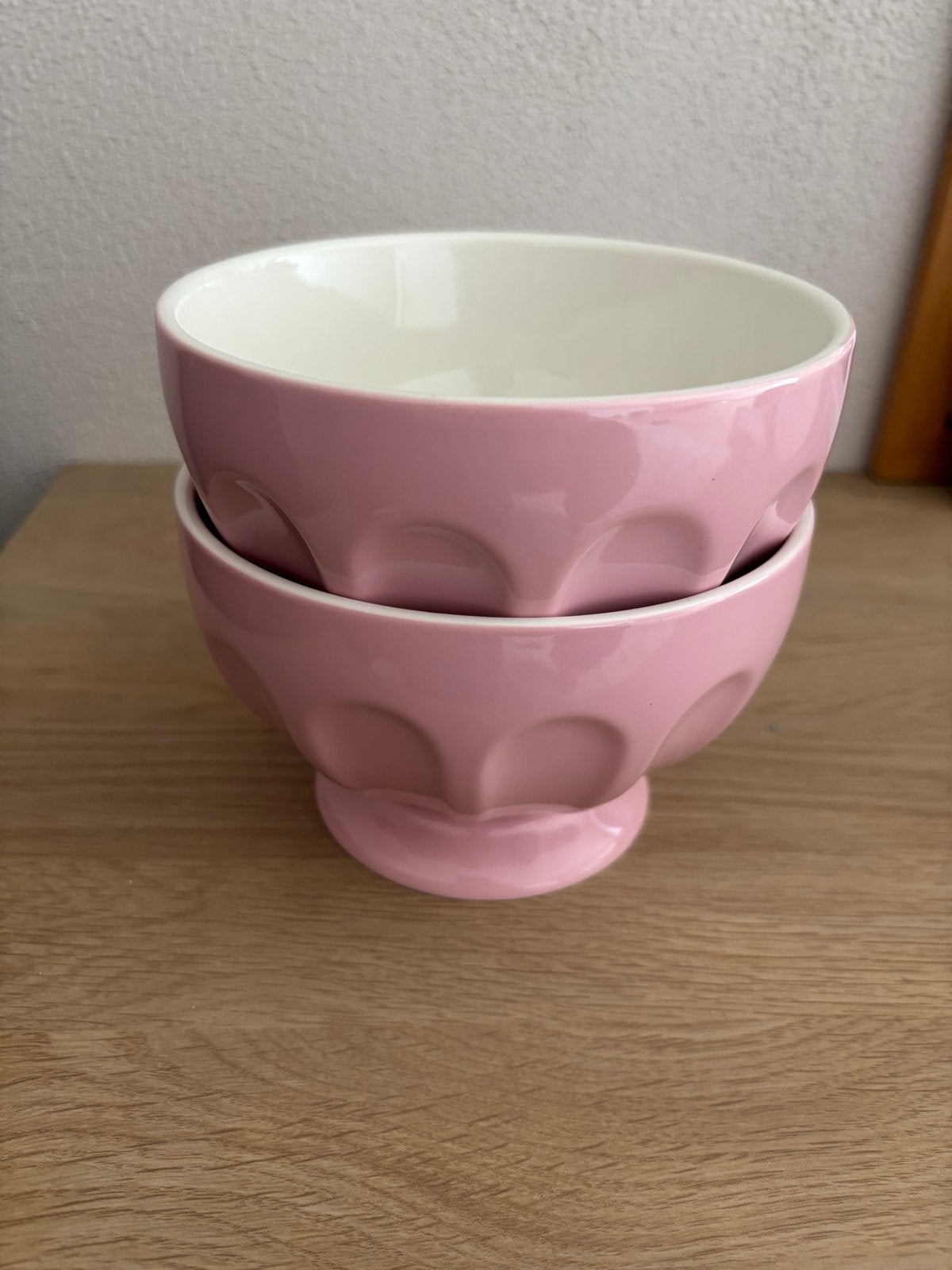 2 HEMA kommen. Roze, Huis en Inrichting, Hema, Keramiek, Vintage, Nieuw