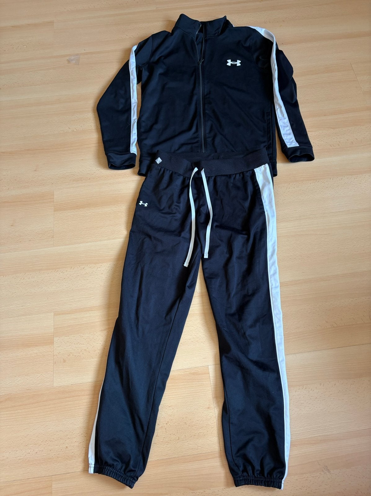 Under Armour trainingspak zwart, Zwart, Ophalen of Verzenden, Maat 36 (S), Fitness of Aerobics