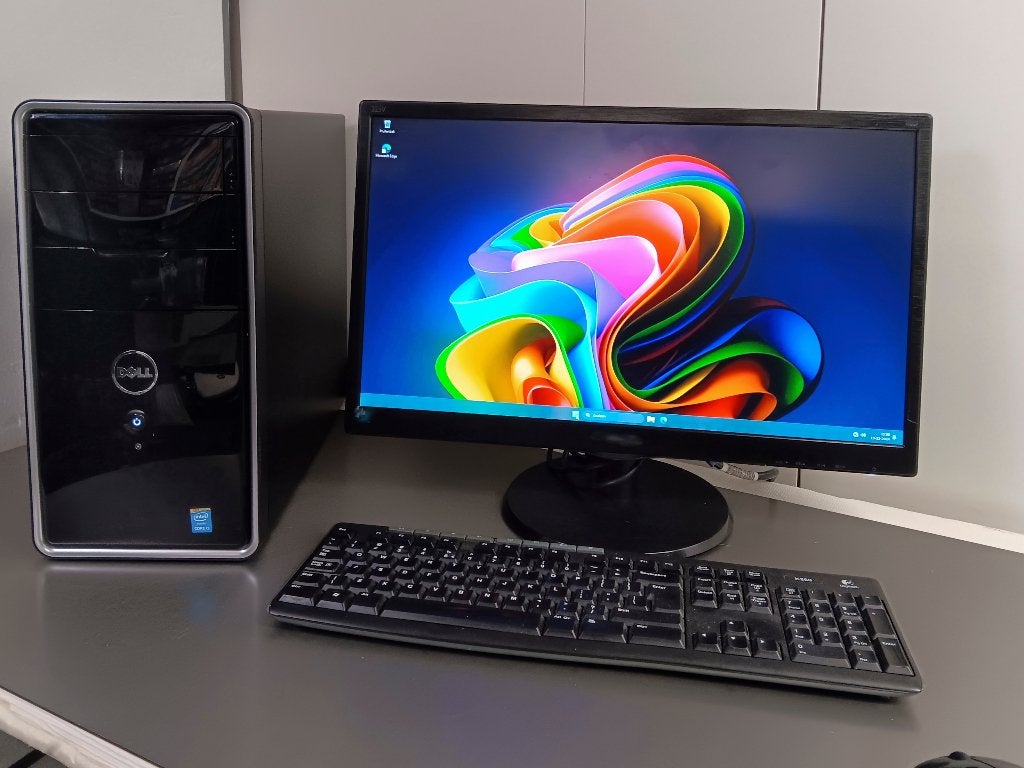 Dell Desktop Pc - wifi / Windows 11 + Office, Ophalen, Met monitor, 8 GB, Zo goed als nieuw