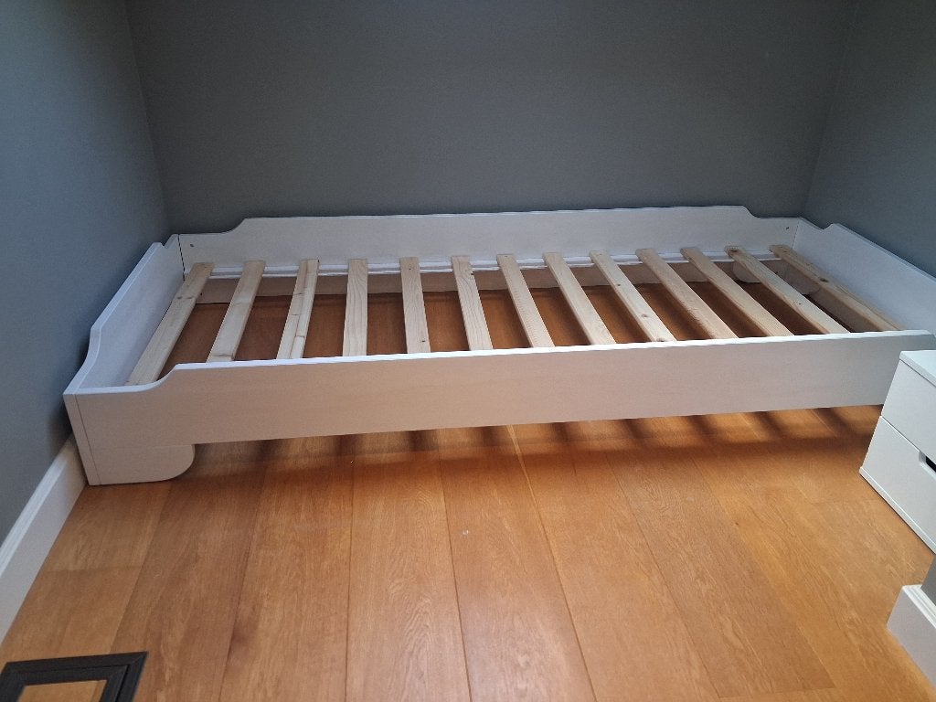 Bed laag 1 persoons 90 x 200 cm, Ophalen, 90 cm, Eenpersoons, Wit