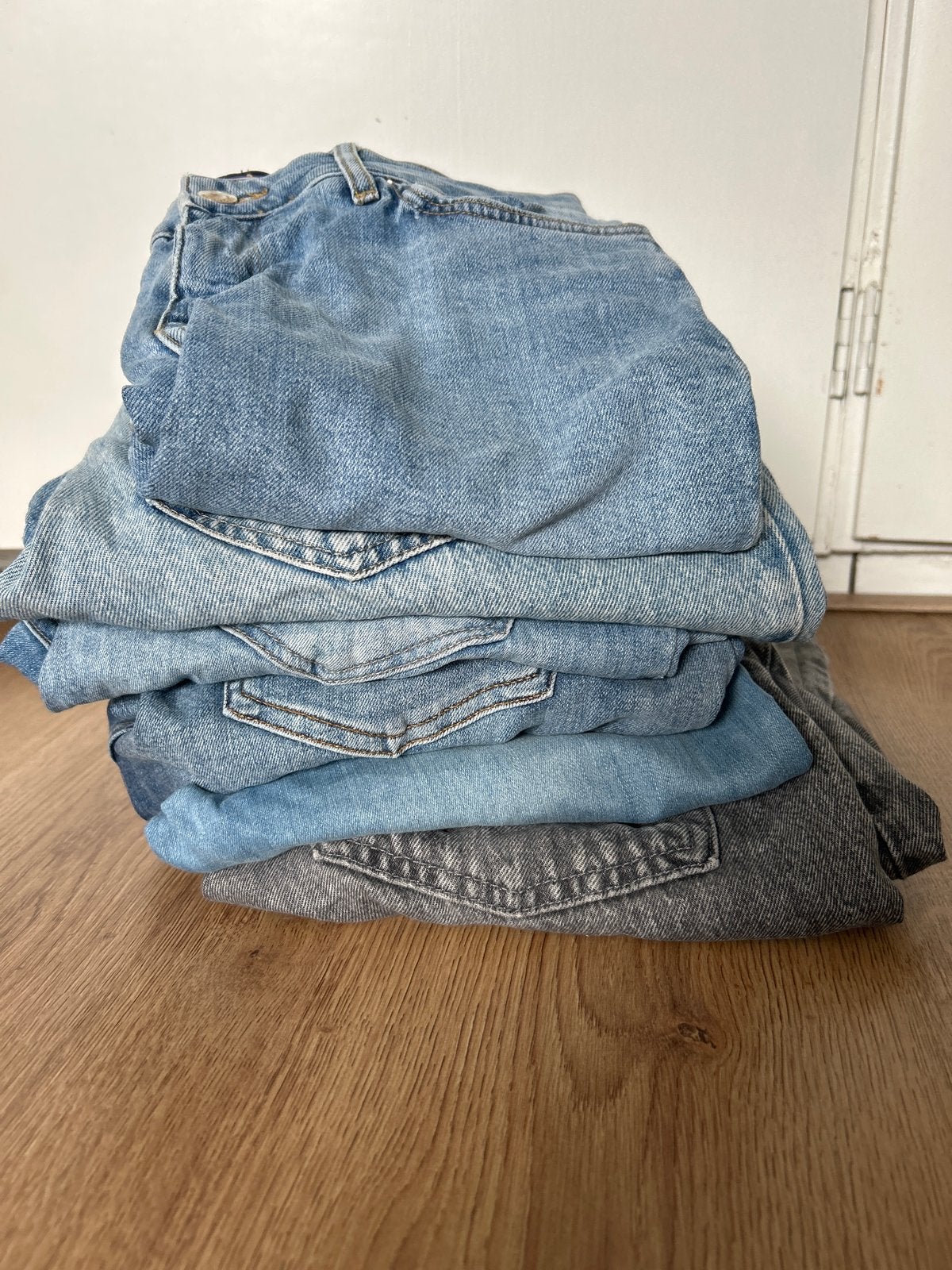 6 spijkerbroeken maat 38 o.a 1 Tommy Hilfiger, Ophalen of Verzenden, Gedragen, Blauw, Overige jeansmaten