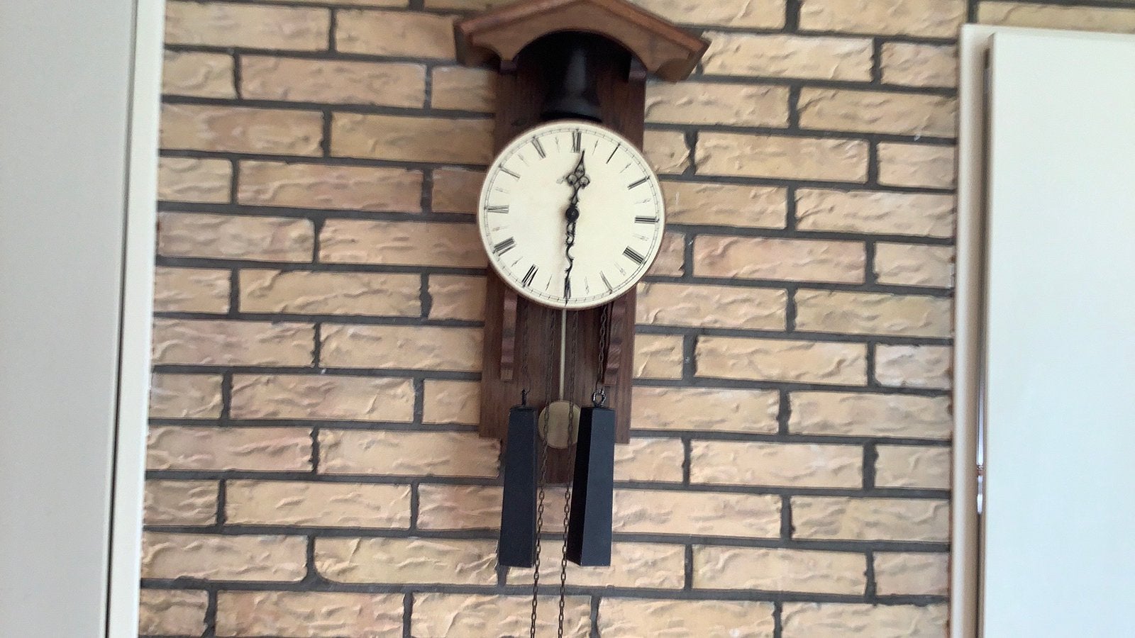 Wand klok jaren zeventig, Ophalen, Gebruikt, Wandklok