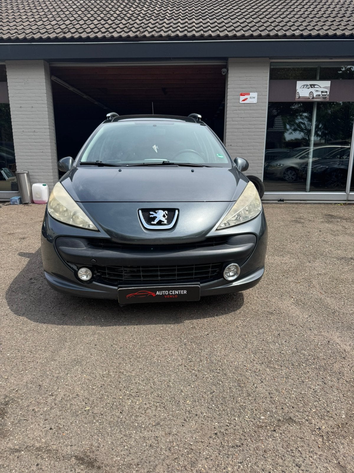 Peugeot 207 1.6 16V SW AUT 2009, 1228 kg, 4 cilinders, Grijs, 600 kg