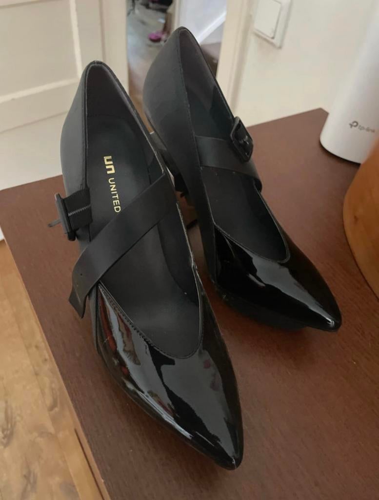 Aparte hoge hakken (united nude, 38), Ophalen of Verzenden, Zo goed als nieuw, Zwart