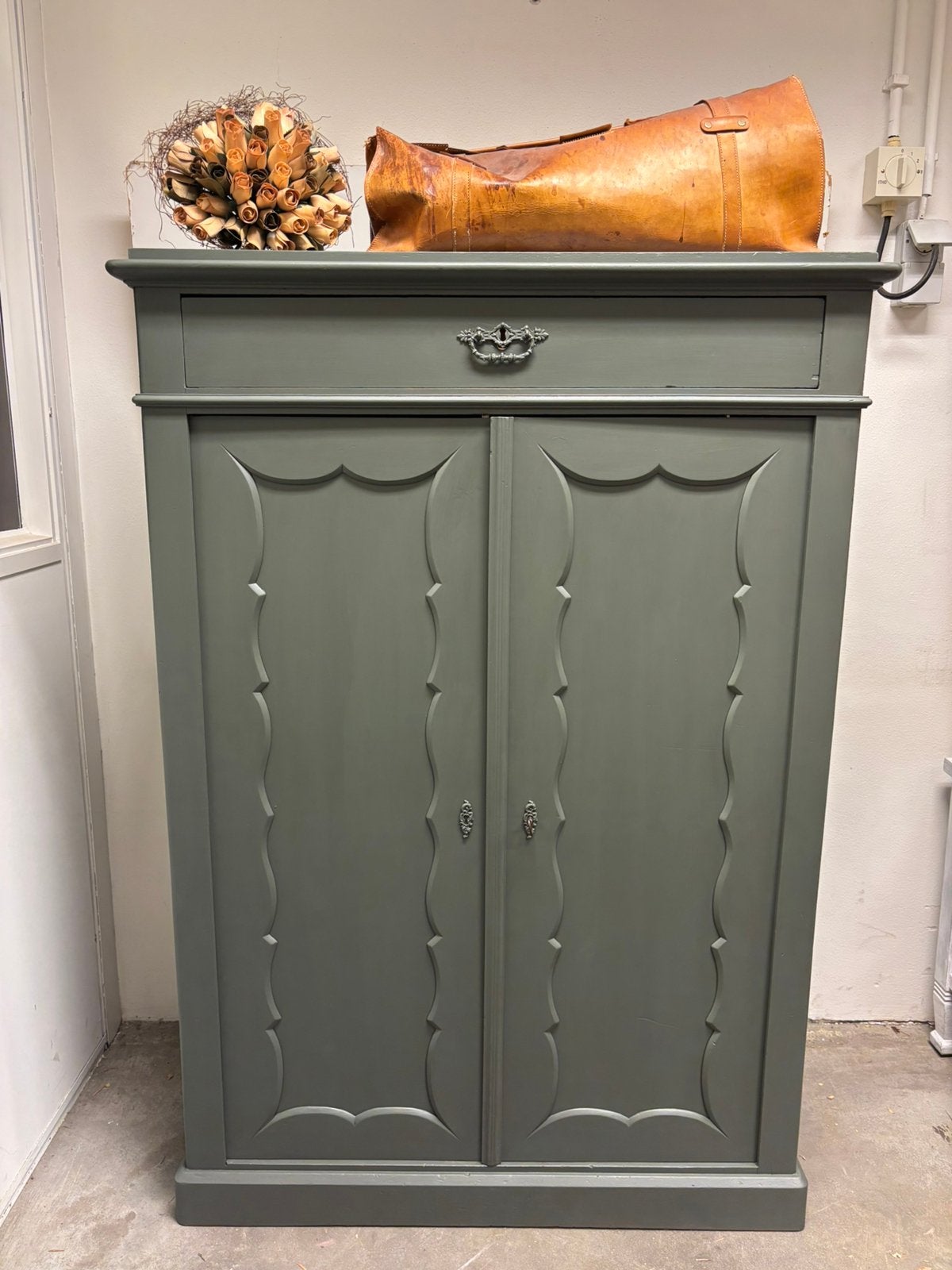Brocante Biedermeier meidenkast / kast, Huis en Inrichting, Kasten | Overige, Studio Larilo, Zo goed als nieuw, Sportstraat 6 Kerkrade