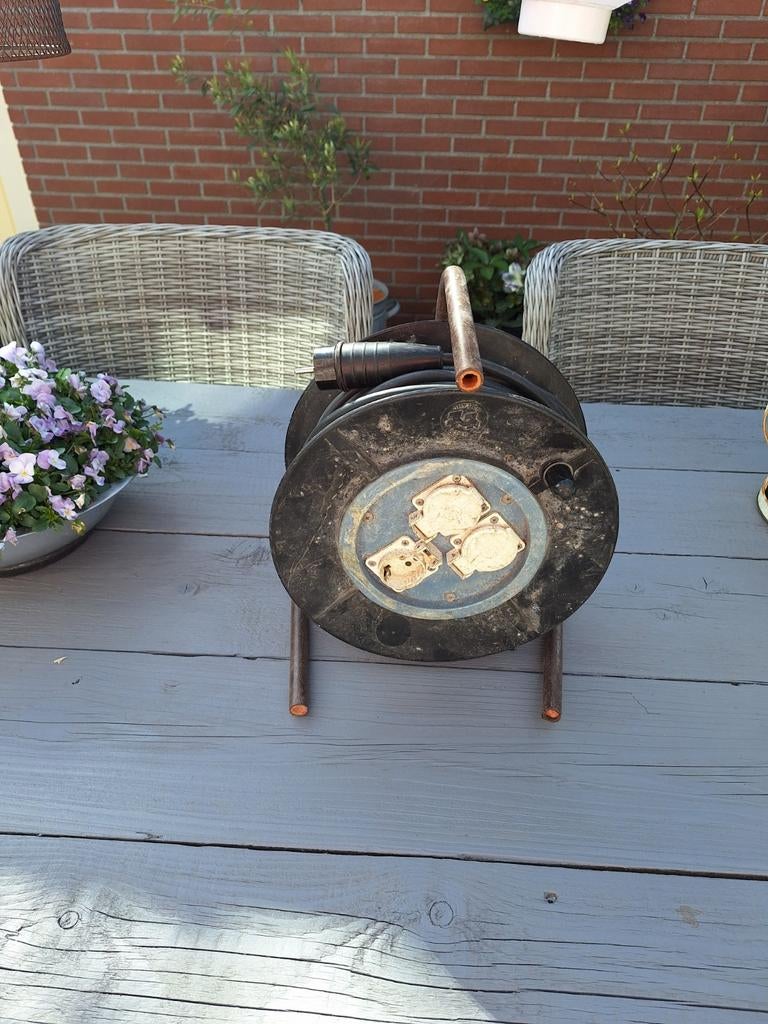 Te koop kabel haspel prijs 20 euro, Ophalen