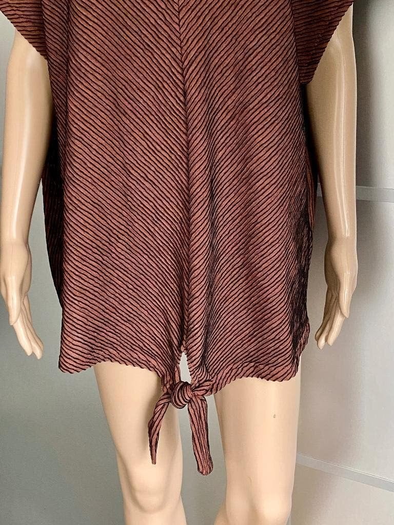 G1019 Lange blouse maat XL=46/48 bruin, Kleding | Dames, Blouses en Tunieken, Bruin, Maat 46/48 (XL) of groter, Ophalen of Verzenden