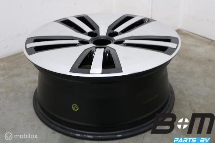Org 1 losse 17 inch velg VW Passat 3G B8 3G0601025AM, Auto-onderdelen, Gebruikt, Velg(en)