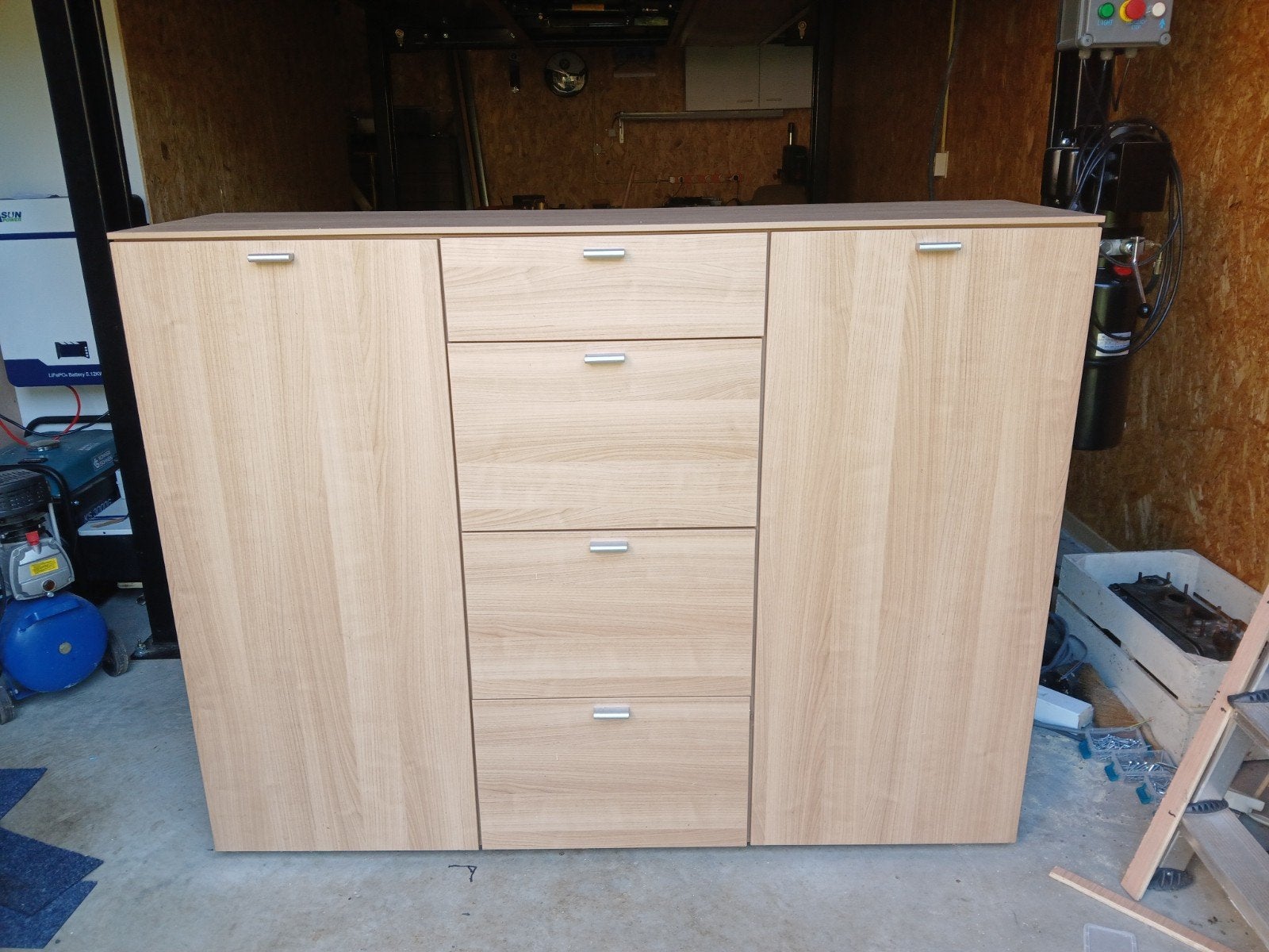 gratis kast, Ophalen, Gebruikt, 100 tot 150 cm, 100 tot 150 cm