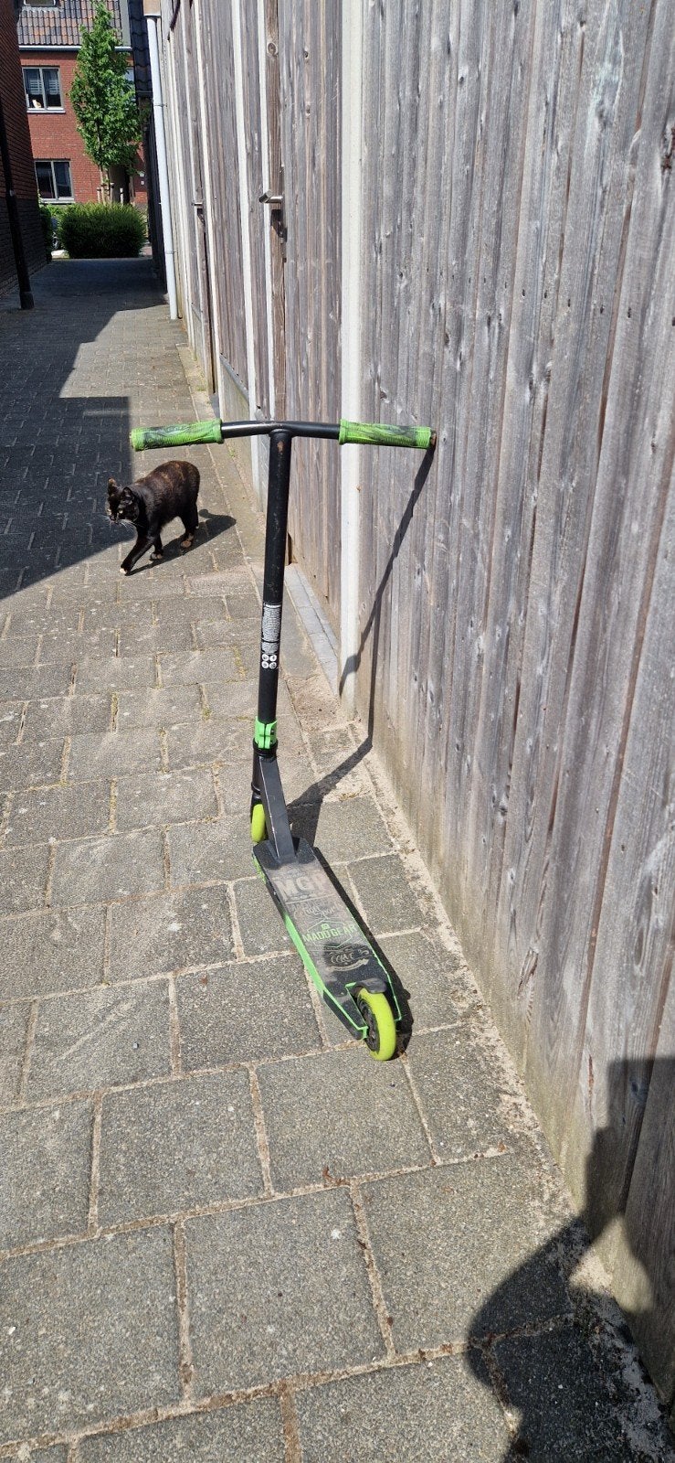 Stuntstep - Gebruikt maar rolt nog prima, Ophalen