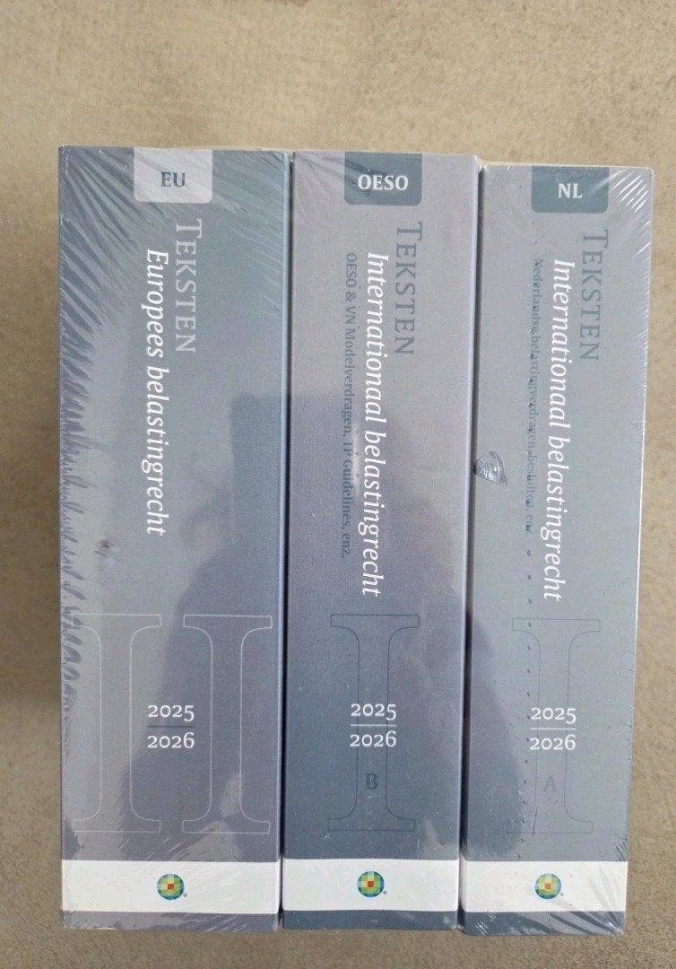 Nieuw: Kluwer Teksten Belastingrecht 2025/2026 (3-delig), Boeken, Studieboeken en Cursussen, Nieuw, Ophalen of Verzenden, WO, Wolters Kluwer
