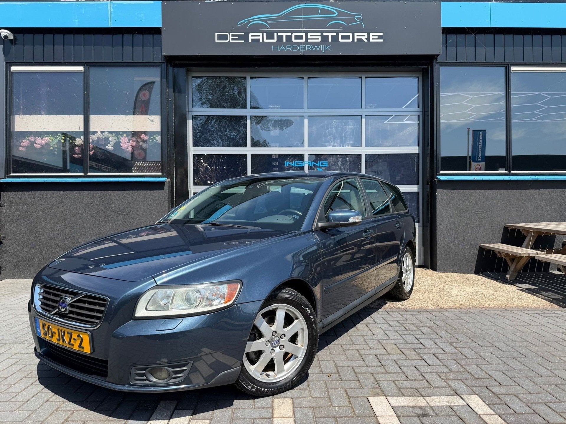 Volvo V50 1.8 Kinetic Navi Cruise Airco Trekhaak Half Leder, Voorwielaandrijving, 125 pk, Gebruikt, 4 cilinders