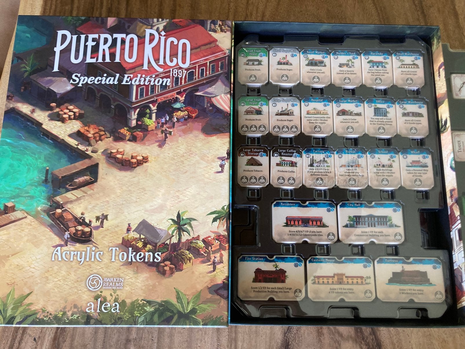 Puerto Rico bordspel acrylic tiles, Ophalen of Verzenden, Zo goed als nieuw