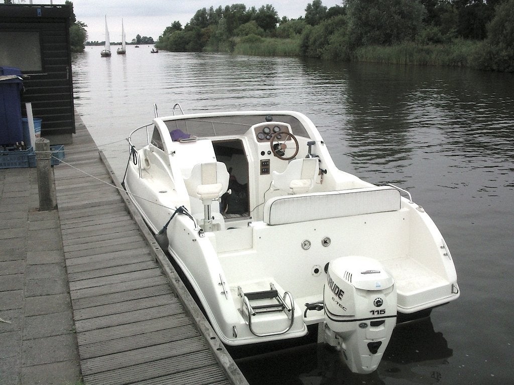 Cad20 kajuit speedboot. Met 115 pk bbm., Ophalen, Kunststof, 70 tot 120 pk, Zo goed als nieuw