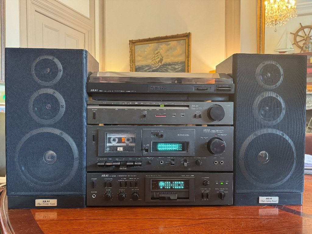 AKAI Vintage Stereo Toren Set Platenspeler Cassettedeck ‘80, Ophalen, Gebruikt, Tuner of Radio, Akai