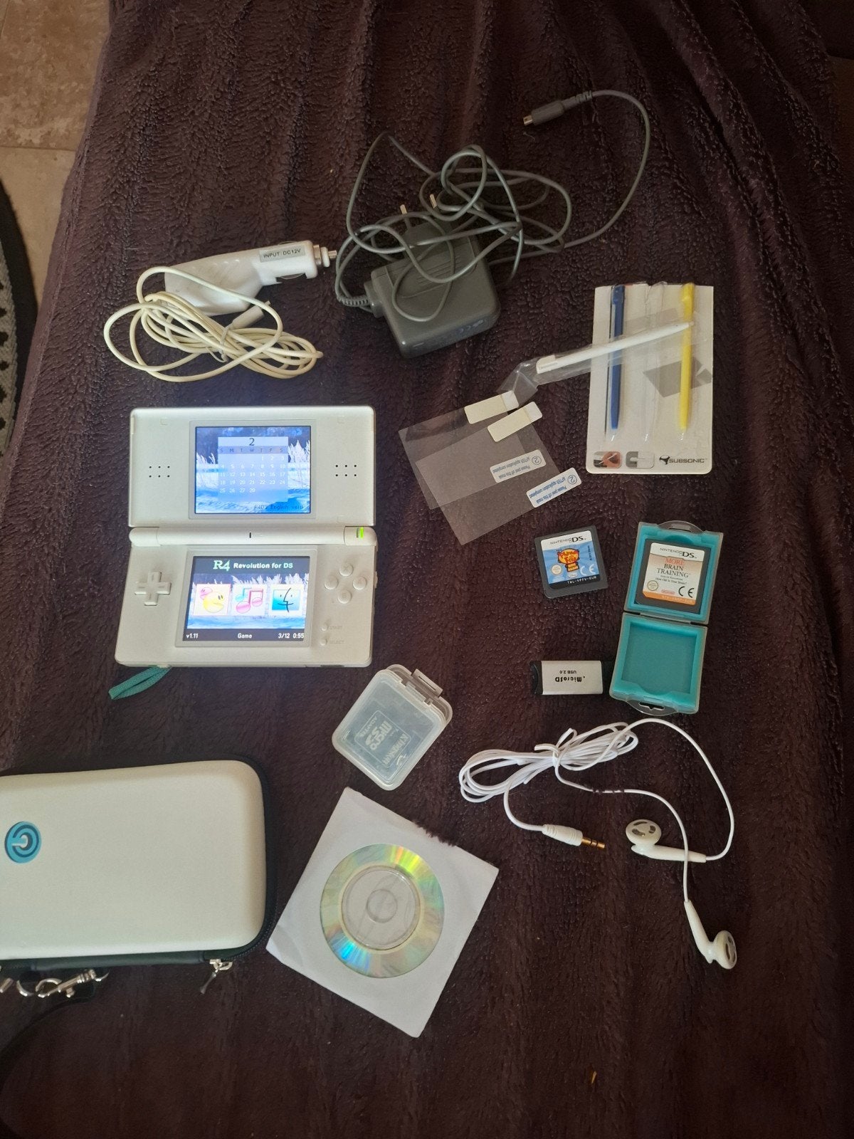 Nintendo DS Lite Wit met games en accessoires, Gebruikt, Wit, Ophalen of Verzenden, Met beschermhoes of tas