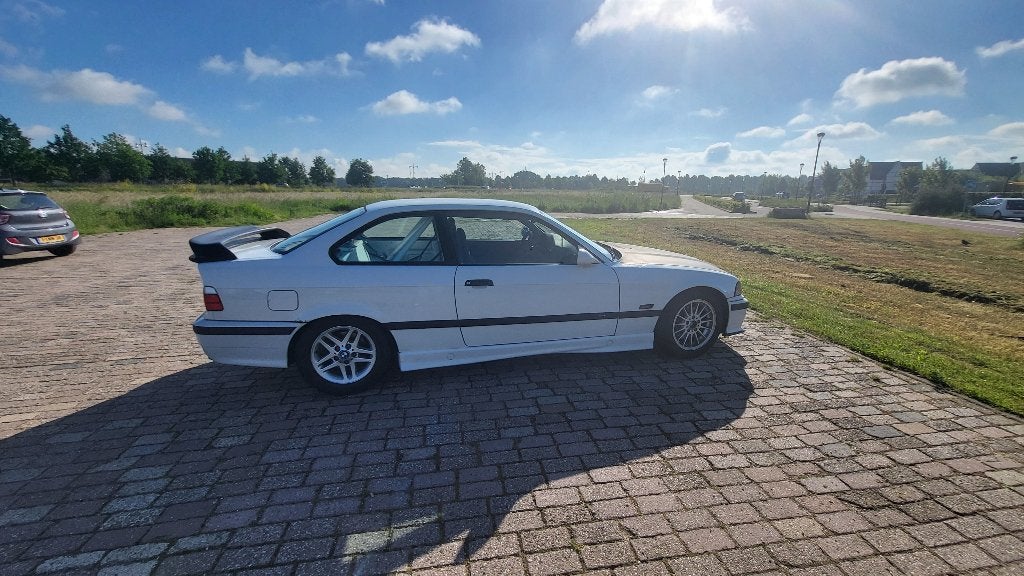 BMW E36 325i M50 – Drift/Trackday + kenteken, Achterwielaandrijving, Wit, Handgeschakeld, 3-Serie
