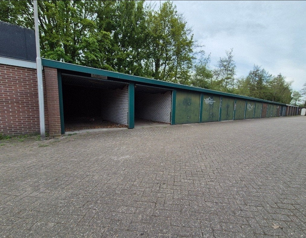 dubbele garagebox naast elkaar te huur