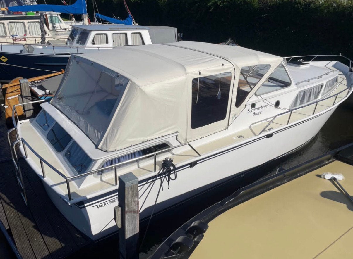 Foto 3 van Valkkruiser Sport cabrio 10,50