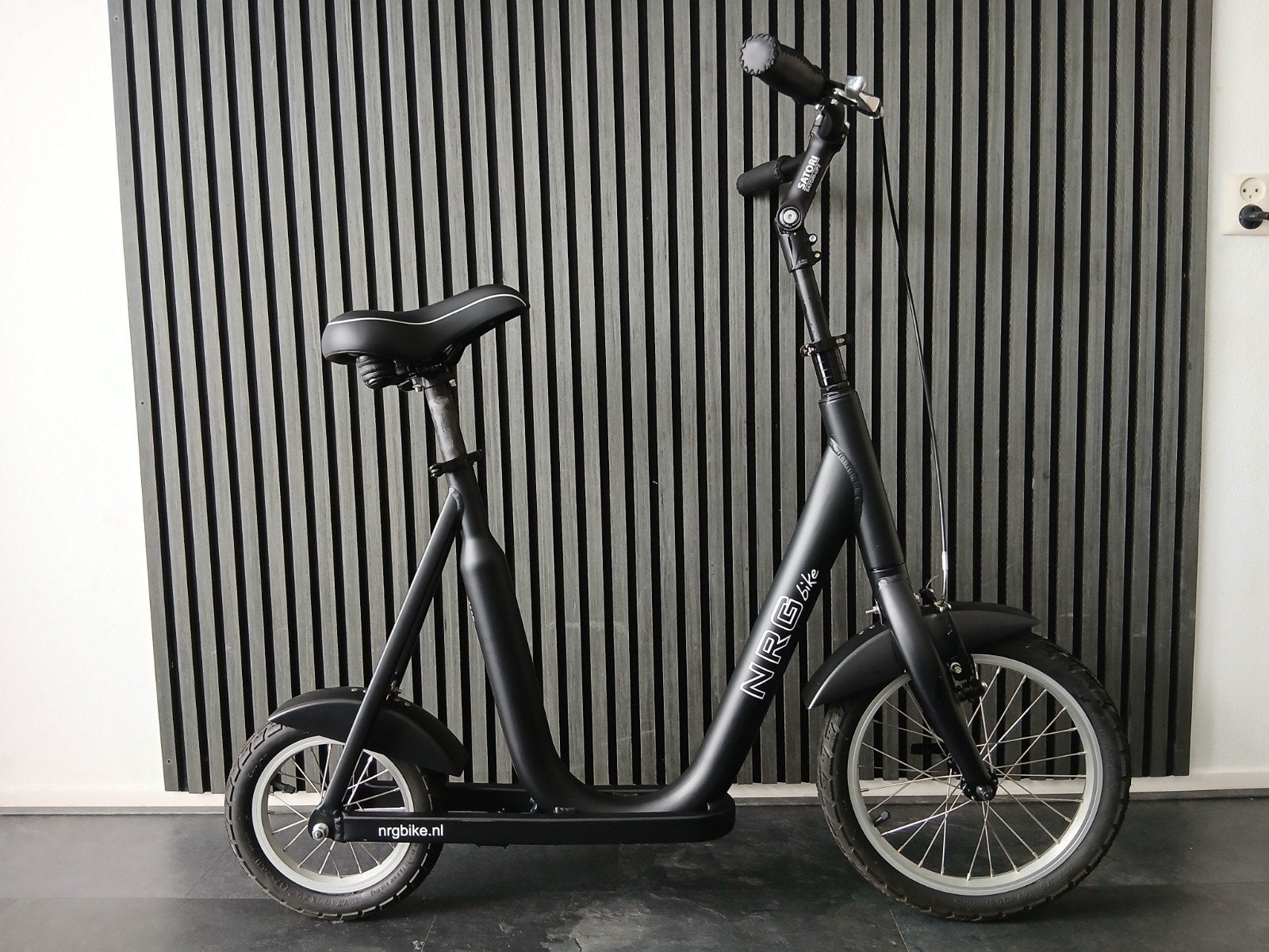 Zo goed als nieuw. Nrg loopfiets voor volwassenen., Ophalen, Zo goed als nieuw