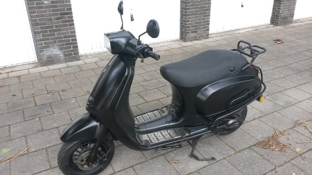 la souris btc riva 2020, geel kenteken, inruil mogelijk, Fietsen en Brommers, Scooters | Overige merken, Ophalen of Verzenden
