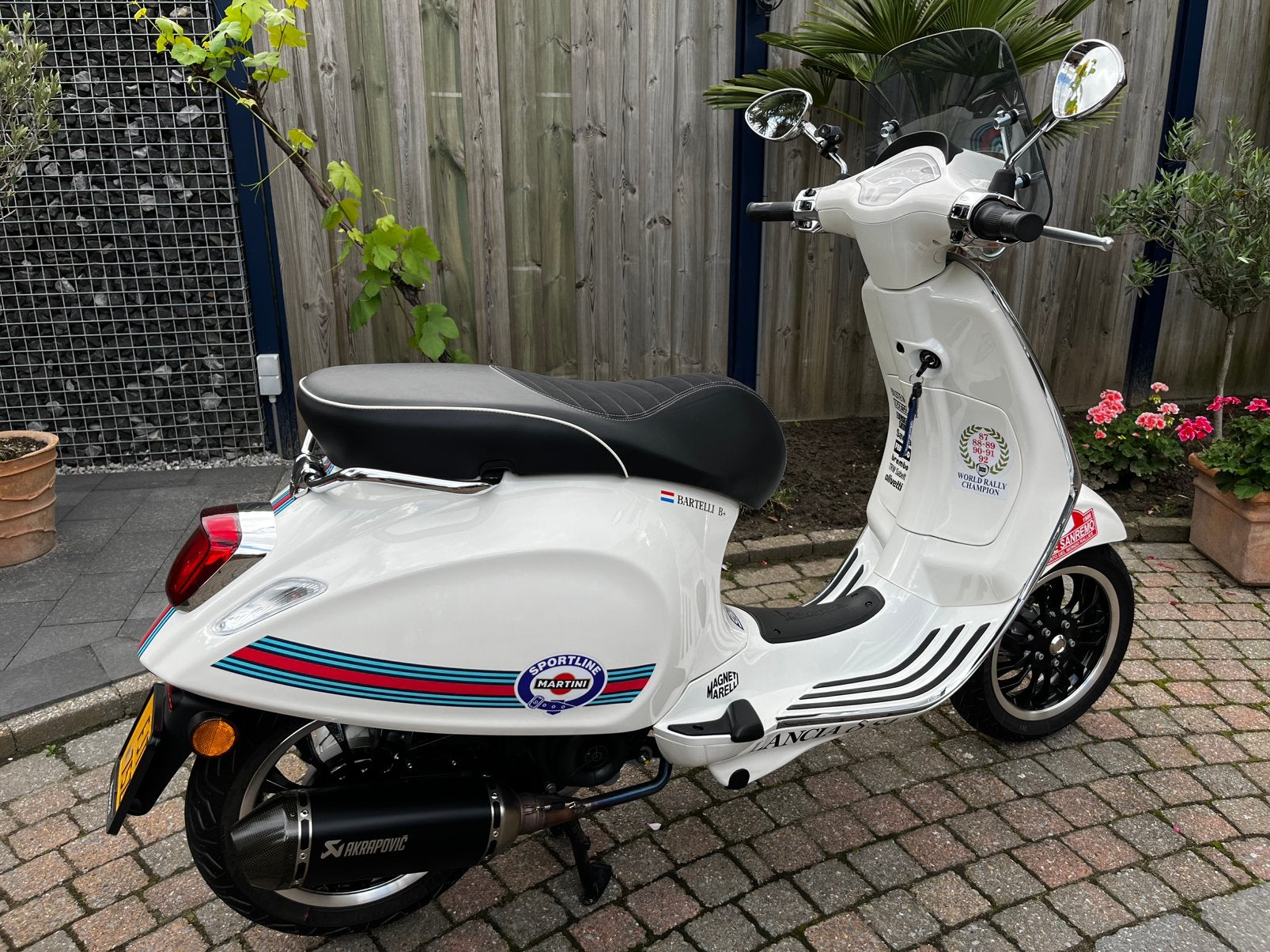 Vespa Sprint 50 E5 Martini Lancia livery Edizione Unico, Ophalen, Maximaal 45 km/u, Zo goed als nieuw