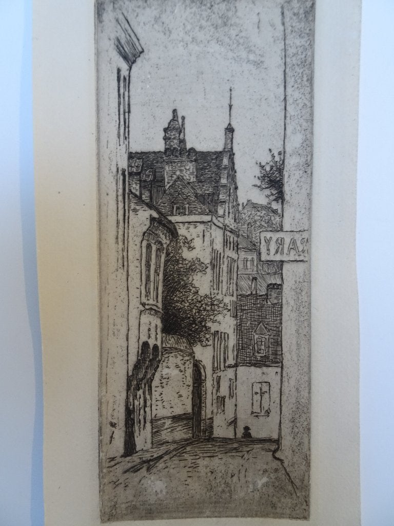 ets straatje met oude gebouwen, zonder signatuur, Ophalen of Verzenden, Stadsgezicht, Ets, Origineel