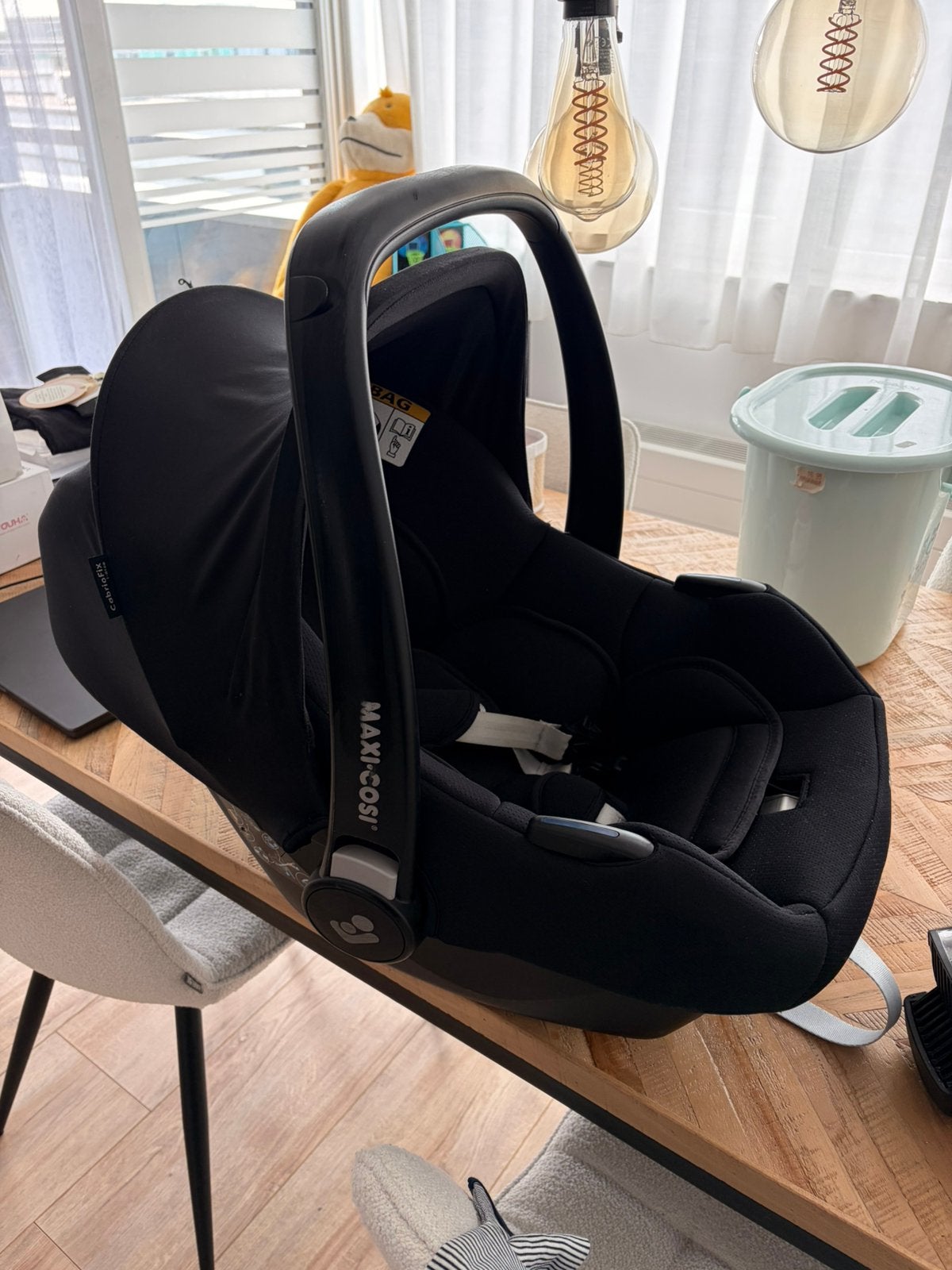 Maxi Cosi CabrioFix Stoel + Base, Kinderen en Baby's, Ophalen, Zo goed als nieuw, Isofix, 0 t/m 13 kg