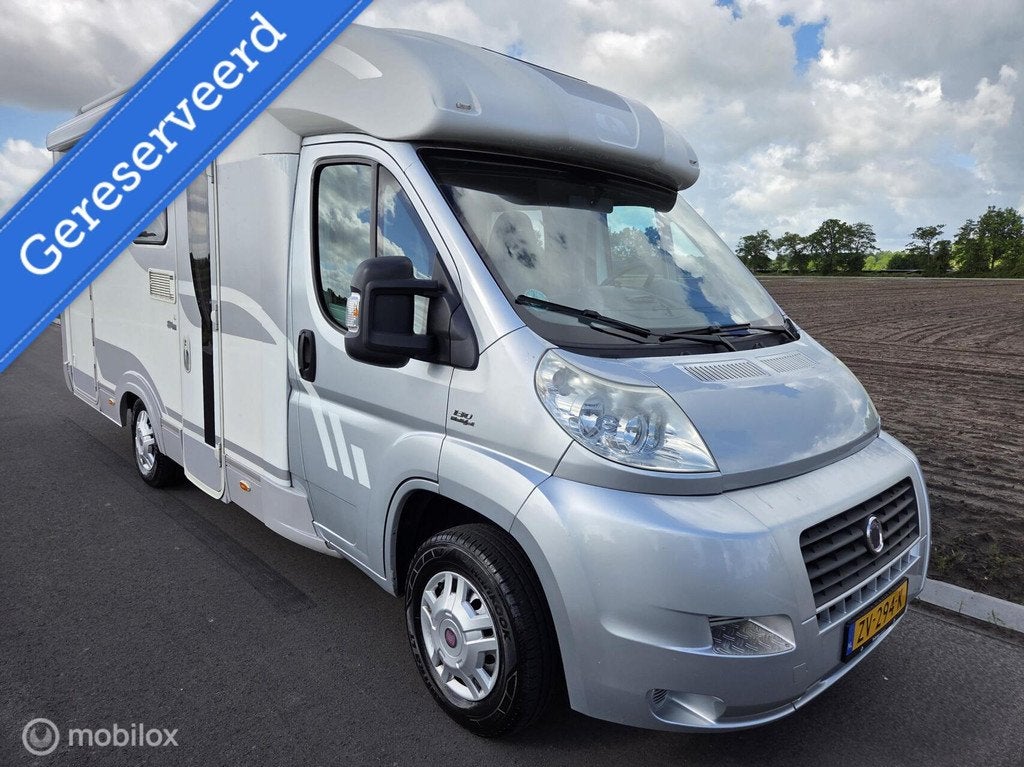 Adria COMPACT SL 2009 ☆Enkele Bedden, Trekhaak, Camera☆, Hordeur, Luifel, 6 tot 7 meter, Bedrijf