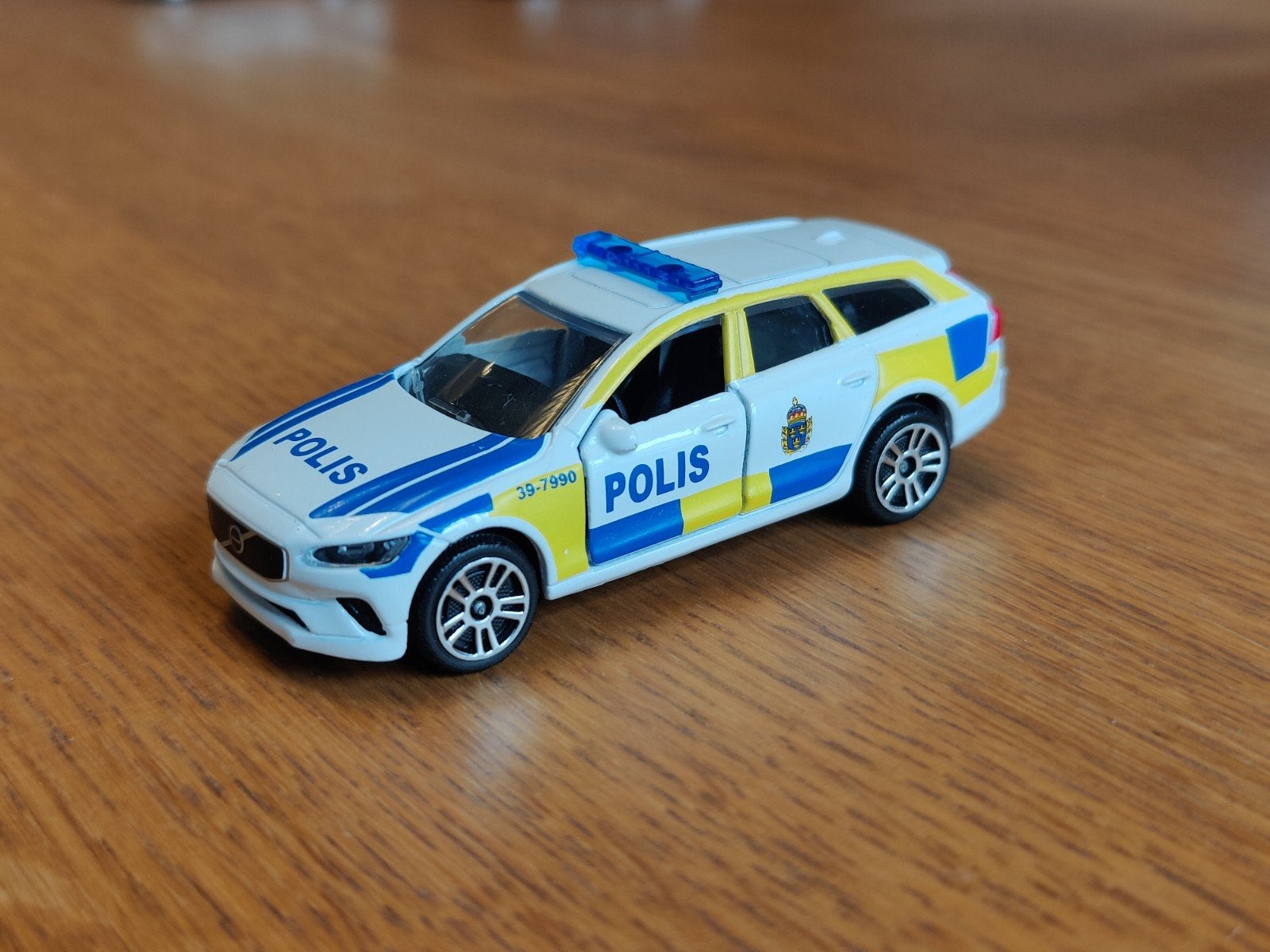 Majorette Volvo V90 Polis, Ophalen of Verzenden, Zo goed als nieuw, Auto