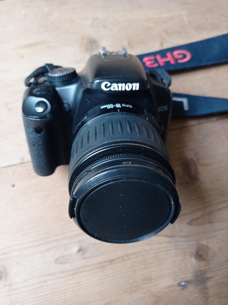 Canon 450 D inclusief toebehoren, Ophalen of Verzenden, Gebruikt, Canon, Geen optische zoom