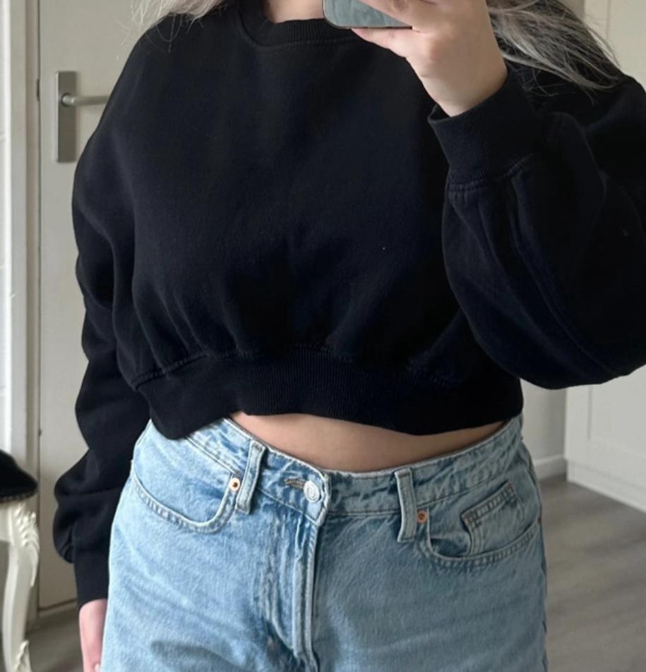 Zara cropped zwarte hoodie trui oversized look, Ophalen of Verzenden, Zo goed als nieuw, Maat 38/40 (M), Zwart