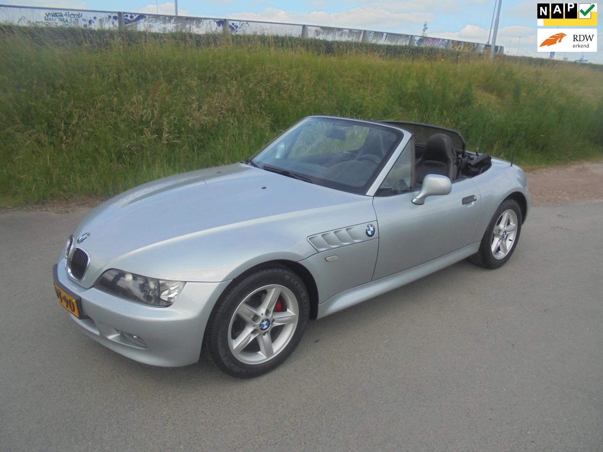 BMW Z3 Roadster 1.8 bmw z3 1.8 benzine cabrio leer lmv, Euro 2, Achterwielaandrijving, Gebruikt, Zwart