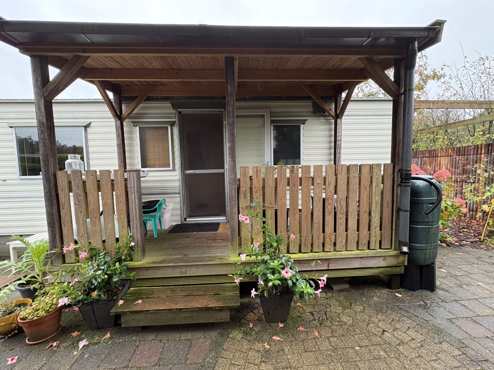 Veranda voor aan chalet of stacaravan, Ophalen, Gebruikt, Veranda