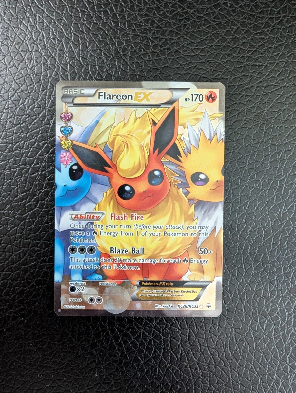Pokemon Flareon EX RC28/RC32 Generations Radiant Collection, Ophalen of Verzenden, Zo goed als nieuw, Losse kaart, Foil