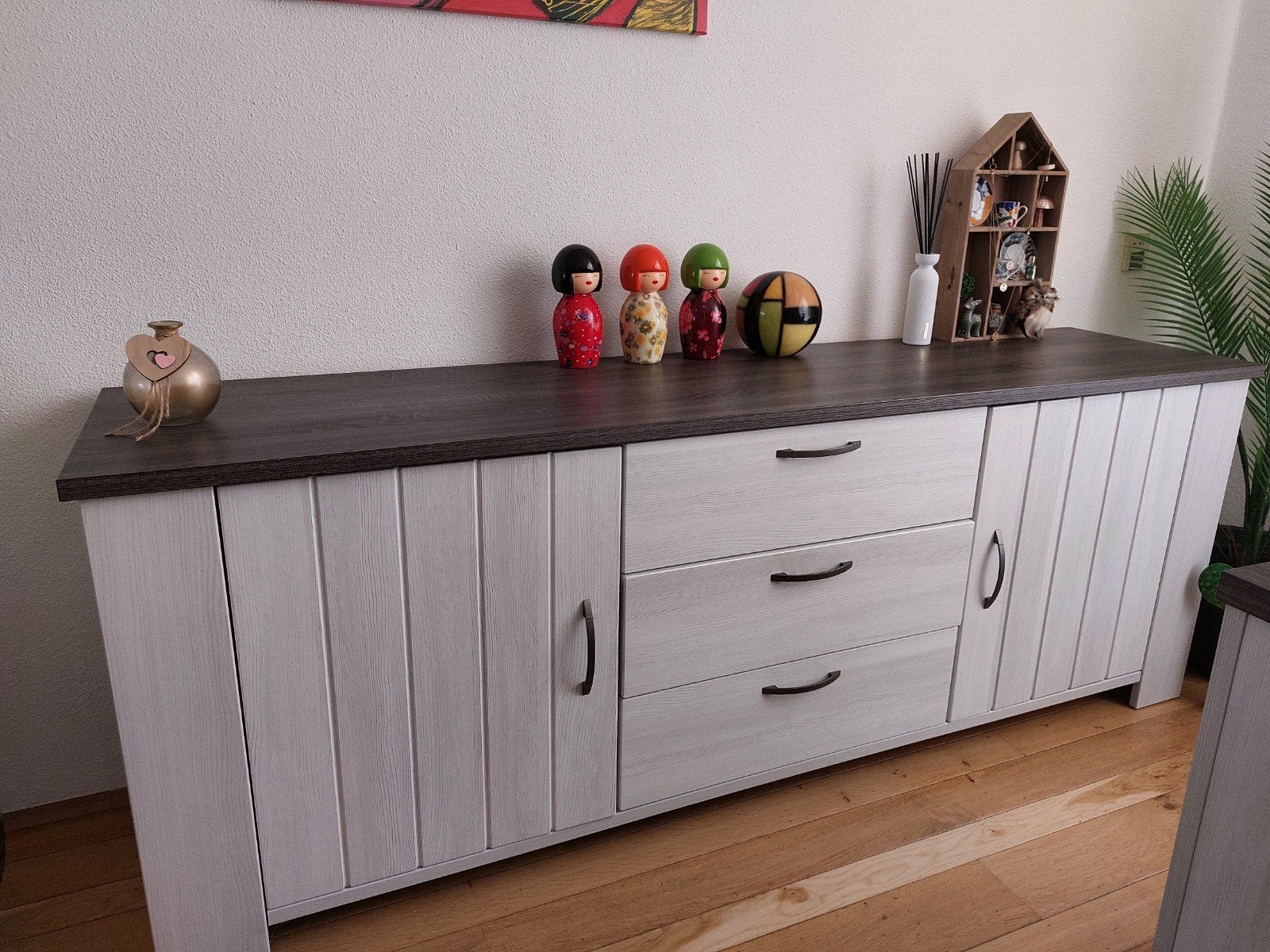 Complete Woonkamerset: Dressoir, Eettafel, Kasten, Stoelen, Ophalen, Wit, Zo goed als nieuw, Vijf, Zes of meer stoelen