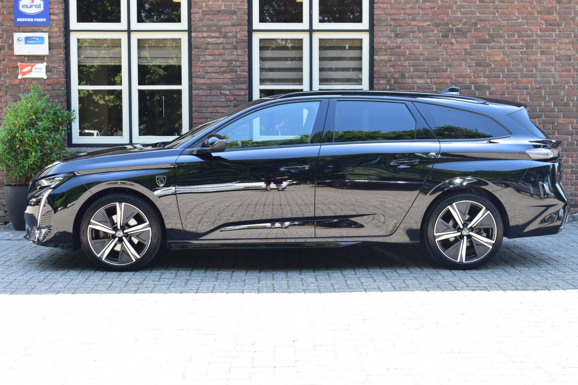 Peugeot 308 SW 1.2 PureTech Automaat GT Camera | Stoel+stuur, Auto's, 1199 cc, Met garantie (alle), Zwart, Origineel Nederlands