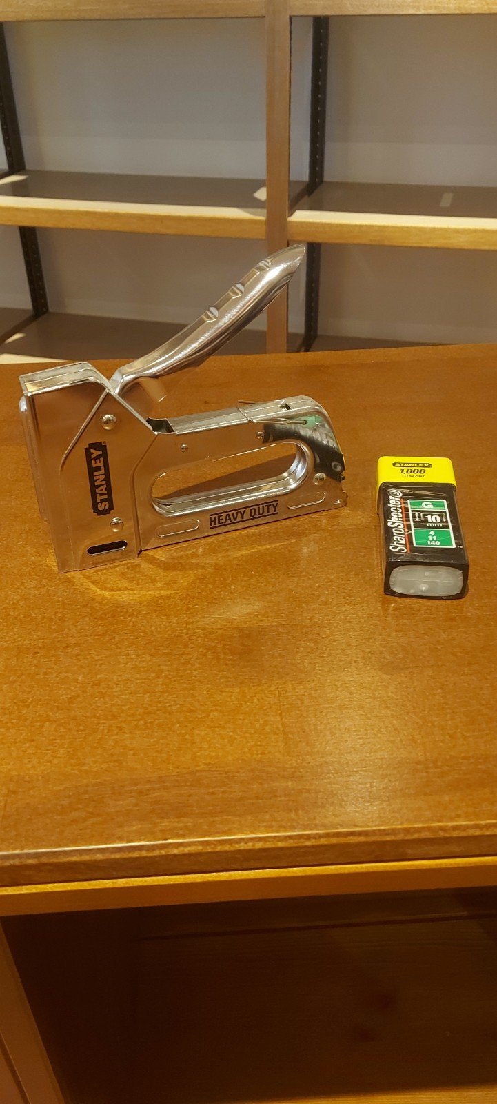 Stanley Heavy Duty Tacker met nietjes, Ophalen of Verzenden, Zo goed als nieuw, Tacker/nietmachine, Stanley